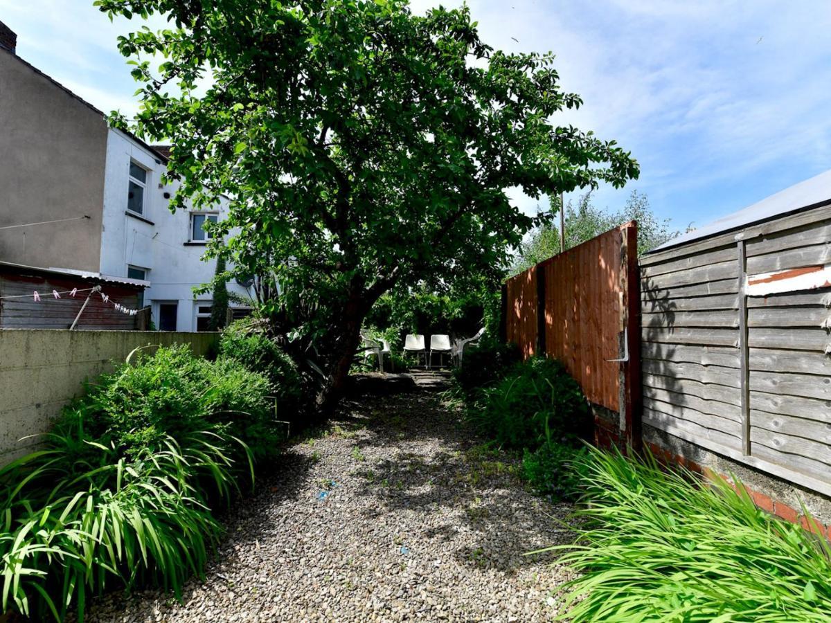 Pass The Keys Perfectly Located 3 Bed Home Close To The City Кардіфф Екстер'єр фото